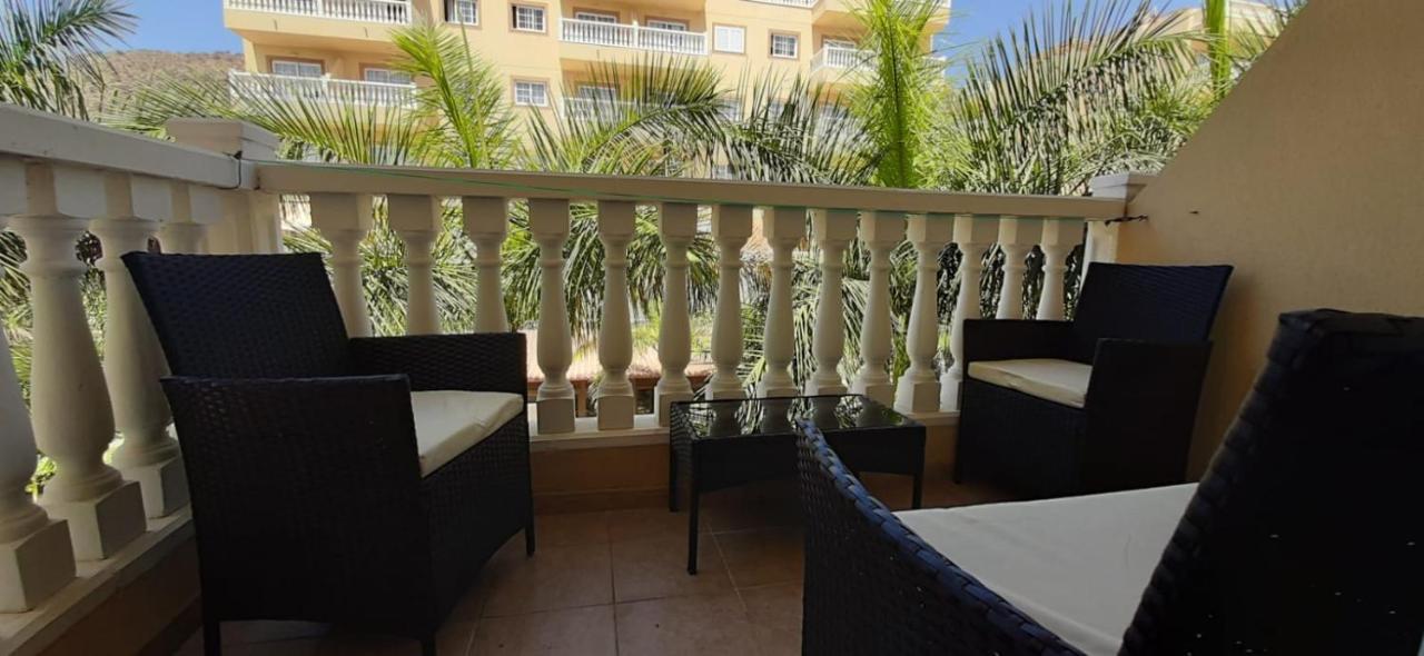 Beach Apartment With Pool Palm-mar Exterior foto